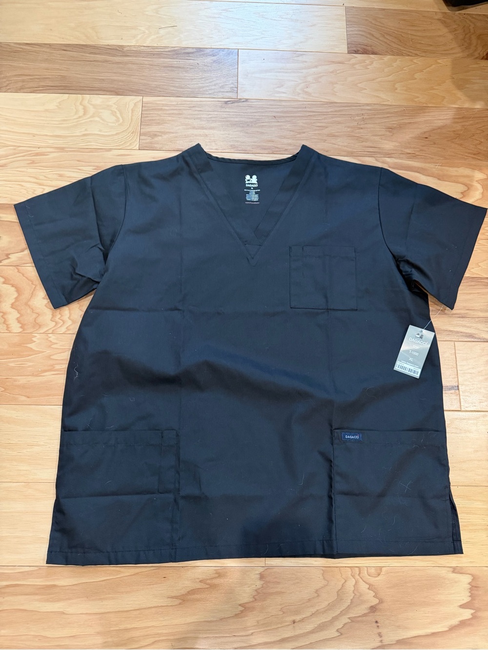 Dagacci Scrub Top XL Black Unisex 3 Pocket V Neck Medical Uniform NWT T-1000